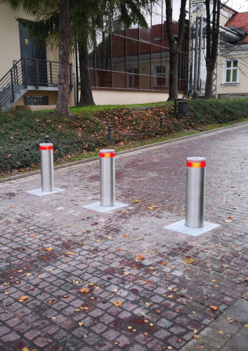 Комплект на основе автоматического болларда серии TBD с дополнительными аксессуарами